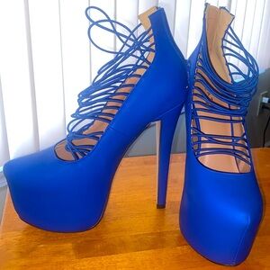 Royal blue platform heel